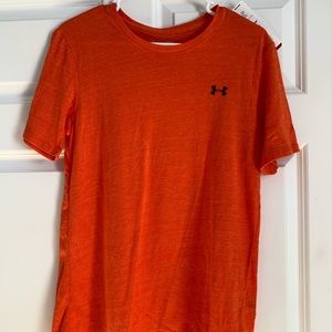 BRAND NEW Under Armor T-shirt